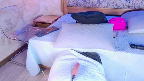 emily_dempsey online show from 04/25/26, 01:41
