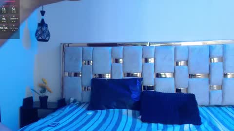 Snapshot of emily_fox_3 chatting on 02/07/25, 04:24 emily fox 3 online show from 02/07/25, 04:24