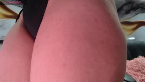 Snapshot of emily_fox_3 chatting on 03/03/25, 11:44 emily fox 3 online show from 03/03/25, 11:44