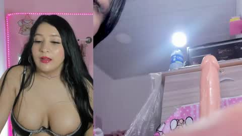 Snapshot of emily_foxxxi chatting on 04/28/26, 02:27 emily_foxxxi online show from 04/28/26, 02:27