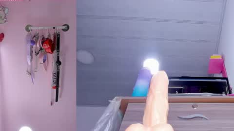 Snapshot of emily_foxxxi chatting on 07/18/26, 10:57 emily_foxxxi online show from 07/18/26, 10:57