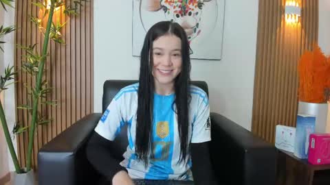 emily_frostt online show from 04/29/26, 12:20