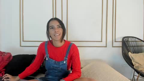 emily_gaviria1 online show from 04/28/26, 12:10