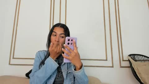 Snapshot of emily_gaviria1 chatting on 05/10/26, 12:10 emily_gaviria1 online show from 05/10/26, 12:10