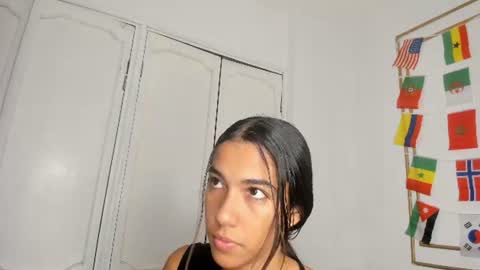 Snapshot of emily_gaviria1 chatting on 07/11/26, 12:19 emily_gaviria1 online show from 07/11/26, 12:19