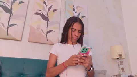 Snapshot of emily_gaviria1 chatting on 07/26/26, 12:45 emily_gaviria1 online show from 07/26/26, 12:45