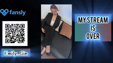 Snapshot of emily_gin chatting on 01/09/25, 04:06 EMILY online show from 01/09/25, 04:06