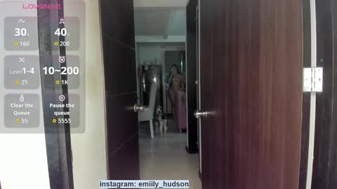 independet model online show from 10/23/25, 01:27