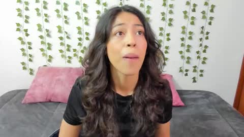 Snapshot of emily_jonessxx chatting on 03/13/26, 02:56 emily online show from 03/13/26, 02:56