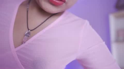 Snapshot of emily_jonexs_ chatting on 07/10/26, 08:33 mily online show from 07/10/26, 08:33