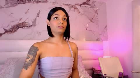 emily lady20  Independient modelIndependiente online show from 05/05/26, 12:02