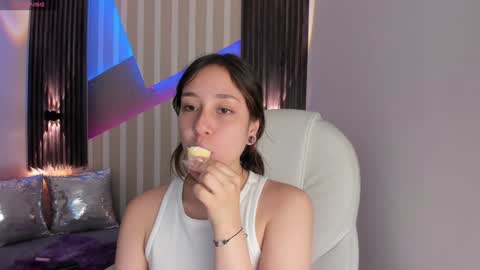 Emily online show from 01/20/25, 02:25