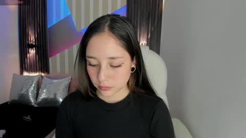 Emily online show from 02/09/25, 04:29