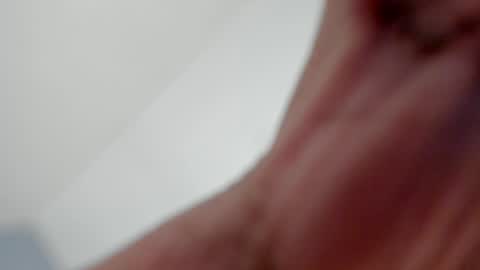 Snapshot of emily_lean_ chatting on 01/03/25, 01:27 Emi independent model online show from 01/03/25, 01:27