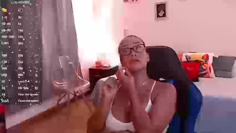 emily leroy. online show from 09/09/25, 12:48