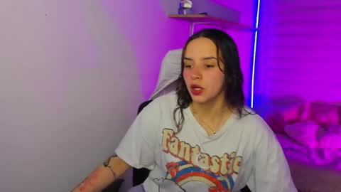 emily_lindey online show from 11/26/25, 03:18