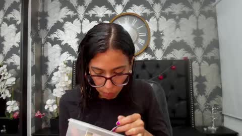 Emily online show from 02/19/25, 06:00