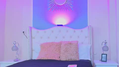 Emily online show from 10/17/25, 08:44