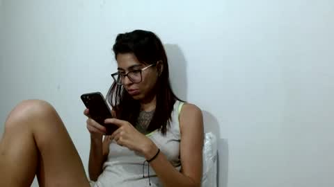 Emily online show from 03/30/26, 03:18