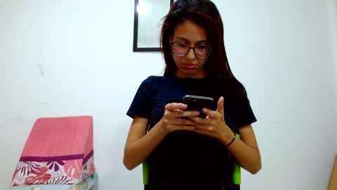 Emily online show from 05/08/26, 04:29