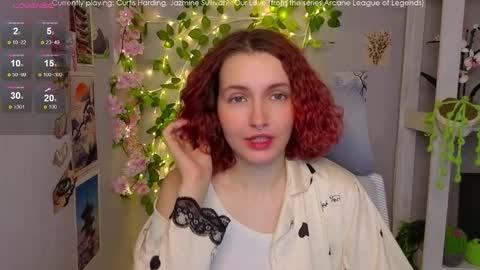 Snapshot of emily_lune chatting on 02/19/26, 02:07 Emily online show from 02/19/26, 02:07