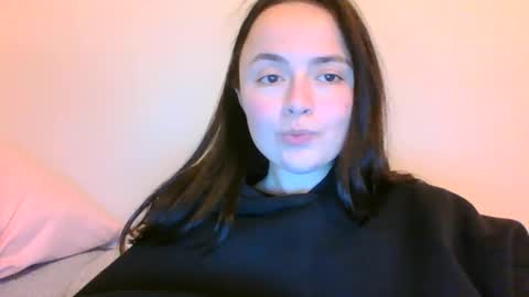 emily_morning_dew online show from 01/22/25, 05:38