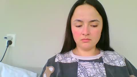 emily_morning_dew online show from 01/25/25, 02:47