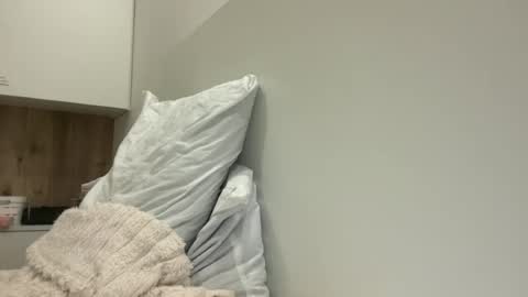 emily_morning_dew online show from 06/15/26, 07:38