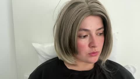 emily_morning_dew online show from 06/21/26, 06:38