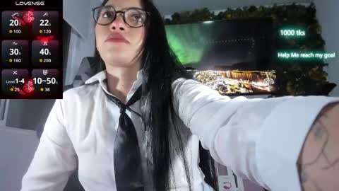 Snapshot of emily_palmeer chatting on 05/29/26, 01:36 emily_palmeer online show from 05/29/26, 01:36
