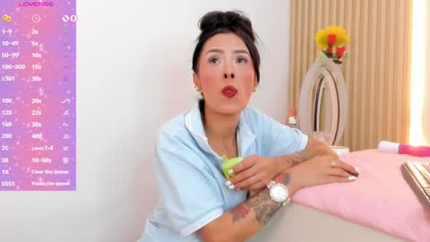 emily_rivas_ online show from 04/01/26, 03:18