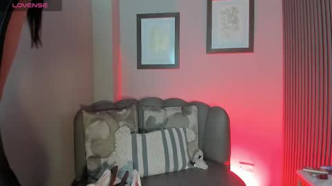 Emily  online show from 09/30/25, 01:27