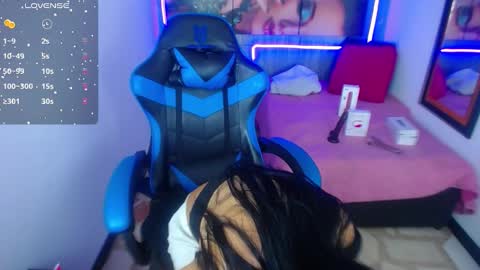       online show from 03/11/25, 12:06