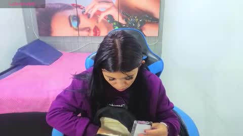       online show from 09/15/25, 12:38