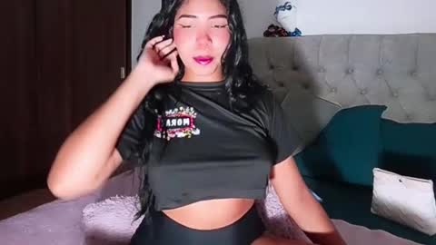 emily_rosse9 online show from 10/01/25, 11:44