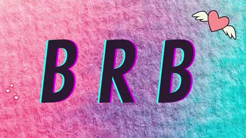 Snapshot of emily_roux chatting on 12/07/24, 10:34 EMILY online show from 12/07/24, 10:34