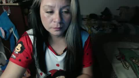 Snapshot of emily_sexy69 chatting on 12/20/25, 06:20 Emily online show from 12/20/25, 06:20