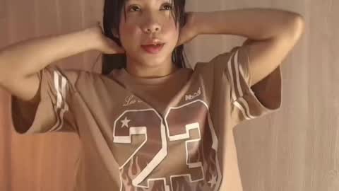 Emily online show from 12/02/25, 12:32