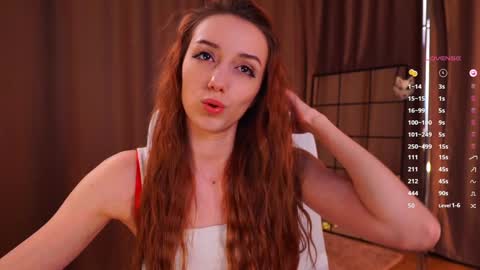 Snapshot of emily_w0w_ chatting on 01/25/25, 03:30 Lia online show from 01/25/25, 03:30