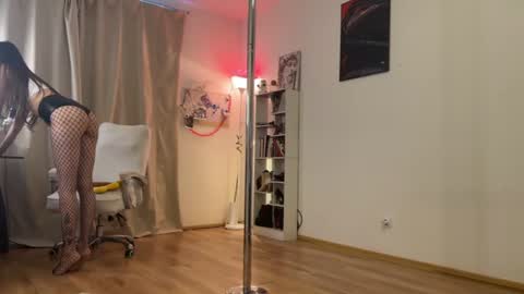 Lia online show from 06/10/26, 03:00