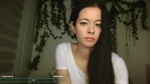Snapshot of emilyalexa chatting on 05/06/26, 12:10 Emily Alexa online show from 05/06/26, 12:10