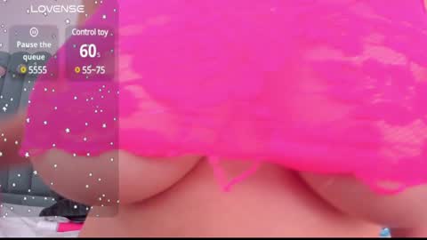 Emilyyy online show from 12/28/24, 10:03