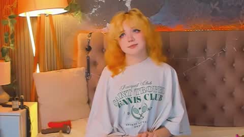 Baby Emelli online show from 04/24/26, 07:33