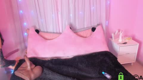  EMILY  online show from 12/22/24, 04:39