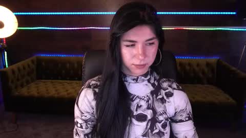 Emy online show from 09/11/25, 06:13