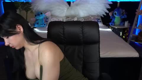 Emy online show from 10/20/25, 05:41