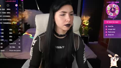 Emy online show from 05/26/26, 07:04