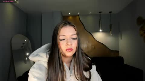 Emily Carter online show from 05/04/26, 10:33
