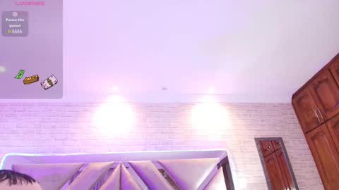 Emily online show from 03/11/25, 07:47