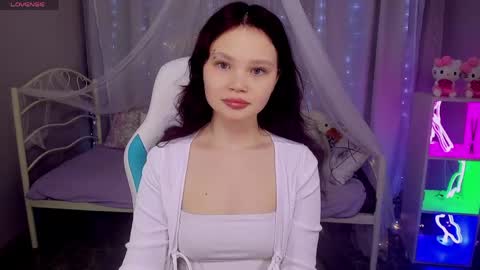 Snapshot of emilychaves chatting on 05/12/26, 07:27 Emilyhaves online show from 05/12/26, 07:27